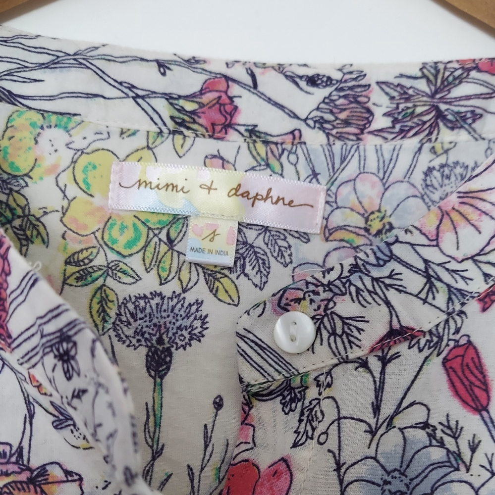 Colorful Floral Button Down - Picture 4 of 9